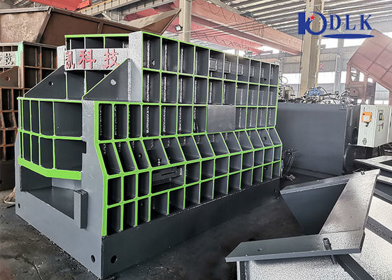 Broyeur de ferraille à entraînement hydraulique PSX-1500 avec coupeur en alliage dur pour le broyage fin de la ferraille
